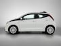 Toyota Aygo 1.0 VVT-i x-play cabrio | 1e Eigenaar | NIEUW GELEVERD & ONDERHOUDEN | Apple Carplay / Android Auto | SL32