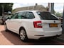 Skoda Octavia Combi 1.0 TSI Greentech *Business*| Trekhaak | Carplay | Stoelverwarming | Navigatie | Cruise & Climate Control | PDC | Orig.NL |