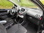 Toyota Aygo 1.0 VVT-i Now Navi Airco Elk Ramen 5 Deurs