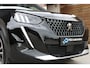 Peugeot 2008 1.2 PureTech GT Pack PANO | STOELVERW. | FOCAL