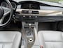BMW 5-Serie 525i High Executive Xenon/Leer/Navi/Schuif-kanteldak/Nieuwe apk