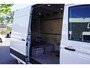 Volkswagen Crafter 2.0 TDI 140PK L3H3 EURO 6 - Airco - Trekhaak - Camera - €20.900,- Excl.
