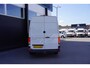 Volkswagen Crafter 2.0 TDI 140PK L3H3 EURO 6 - Airco - Trekhaak - Camera - €20.900,- Excl.