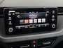Skoda Kamiq 1.0 TSI Black Pack Camera, Apple carplay, Stoelverwarming, Airco, Keyless start, Virtual desk, Cruise control adaptief, 17 Inch velgen, 2 jaar garantie