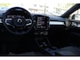 Volvo XC40 1.5 T2 Momentum Business | Apple carplay / Android Auto | Electronic climate control | 18" lichtmetalen velgen | Verwarmde voorruit |