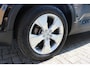 Volvo XC40 1.5 T2 Momentum Business | Apple carplay / Android Auto | Electronic climate control | 18" lichtmetalen velgen | Verwarmde voorruit |
