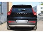 Volvo XC40 1.5 T2 Momentum Business | Apple carplay / Android Auto | Electronic climate control | 18" lichtmetalen velgen | Verwarmde voorruit |