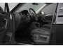 Volkswagen Tiguan 2.0 TSI 4Motion 180pk Highline | R-Line Exterieur | Panoramadak | Trekhaak | Camera | Adaptive Cruise | Head-Up