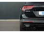 Volkswagen Tiguan 2.0 TSI 4Motion 180pk Highline | R-Line Exterieur | Panoramadak | Trekhaak | Camera | Adaptive Cruise | Head-Up