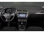 Volkswagen Tiguan 2.0 TSI 4Motion 180pk Highline | R-Line Exterieur | Panoramadak | Trekhaak | Camera | Adaptive Cruise | Head-Up