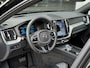 Volvo XC60 2.0 T8 Plug-in hybrid AWD Ultimate Dark 455 PK | Luchtvering | 22 inch | Trekhaak | 360 Camera | H/K | Head up display