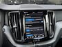 Volvo XC60 2.0 T8 Plug-in hybrid AWD Ultimate Dark 455 PK | Luchtvering | 22 inch | Trekhaak | 360 Camera | H/K | Head up display