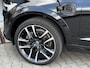 Volvo XC60 2.0 T8 Plug-in hybrid AWD Ultimate Dark 455 PK | Luchtvering | 22 inch | Trekhaak | 360 Camera | H/K | Head up display