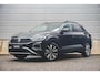 Volkswagen T-Roc 1.0 TSI 115pk Life Edition | Dodehoekdetectie | Navigatie | Stoelverwarming