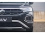 Volkswagen T-Roc 1.0 TSI 115pk Life Edition | Dodehoekdetectie | Navigatie | Stoelverwarming