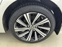 Toyota Corolla 1.8 Hybrid Dynamic | Parkeersensoren | Stuur-Stoelverwarming | Apple Carplay-Android Auto | Aankoopkeuring TB 23-07