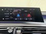 Peugeot E-3008 GT Exclusive 210 73 kWh 360 Camera | 11kW lader | Focal-Audio | Elektrische Stoelen | Keyless | Leder | LMV 20" | Pano | Stoelverwarming/verkoeling | Warmtepomp |