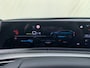 Peugeot E-3008 GT Exclusive 210 73 kWh 360 Camera | 11kW lader | Focal-Audio | Elektrische Stoelen | Keyless | Leder | LMV 20" | Pano | Stoelverwarming/verkoeling | Warmtepomp |