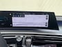 Peugeot E-3008 GT Exclusive 210 73 kWh 360 Camera | 11kW lader | Focal-Audio | Elektrische Stoelen | Keyless | Leder | LMV 20" | Pano | Stoelverwarming/verkoeling | Warmtepomp |