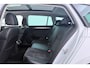 Skoda Superb Combi 1.5 TSI Business Edition | Trekhaak | Panoramadak | Canton | Org NL | Keyless | Adap. Cruise | Digital Cockpit