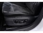 Skoda Superb Combi 1.5 TSI Business Edition | Trekhaak | Panoramadak | Canton | Org NL | Keyless | Adap. Cruise | Digital Cockpit