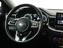 Kia Xceed 1.5 T-GDI MHEV DynamicPlusLine | Camera | Stoel & Stuurverwarming | Dode Hoek Assistent | Lane Assist |