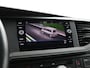 Volkswagen Transporter 2.0 TDI 150pk DSG L1H1 28 Bulli · Apple/Android Car Play · Afneembare Trekhaak · Cruise Control · Airco · Navigatie · Parkeersensoren ·