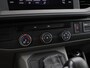 Volkswagen Transporter 2.0 TDI 150pk DSG L1H1 28 Bulli · Apple/Android Car Play · Afneembare Trekhaak · Cruise Control · Airco · Navigatie · Parkeersensoren ·
