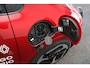 Renault Twingo urban range techno 27.5 kWh | 18" lichtmetalen velgen | Stoelverwarming | Parkeersensoren voor/achter | Blind spot warning |
