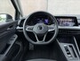 Volkswagen Golf 1.4 eHybrid Style | Trekhaak | HUD | Memory stoelen | Adaptieve cruise | Sfeerverlichting | LED Bar |