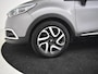 Renault Captur 1.2 TCe Helly Hansen 120PK AUTO | Navigatie | Achteruitrijcamera | Cruise control | Airco Auto | Keyless | Parkeersensoren Achter | 17"LMV