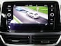 Volkswagen T-Roc 1.5 TSI Style 150 pk Automaat (DSG) | Navigatie | Parkeersensoren (Park assist) | Achteruitrijcamera | Stoelverwarming | Adaptieve cruise control |