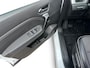 Renault Captur 1.6 E-Tech Hybrid 145 Intens | Automaat | Apple Carplay & Android Auto | Camera | Parkeersensoren | LMV | Cruise & Climate Control | 12 Maanden BOVAG Garantie