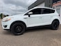 Ford Kuga 2.5 AWD en 200 Pk en trekhaak en parkeersensoren en bluetooth telefoon en airco