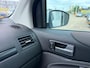 Ford Kuga 2.5 AWD en 200 Pk en trekhaak en parkeersensoren en bluetooth telefoon en airco