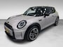 MINI Cooper 3-Deurs 1.5 BLACK-EDITION 136PK 17''DAB/ NAVI/CRUISE/ECC/PDC/CARPLAY/SPORTSTOELEN///