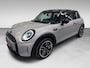 MINI Cooper 3-Deurs 1.5 BLACK-EDITION 136PK 17''DAB/ NAVI/CRUISE/ECC/PDC/CARPLAY/SPORTSTOELEN///
