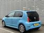 Volkswagen Up! 1.0 66PK R-Line / R-Line Exterieur / 16" LMV / Achteruitrijcamera / Climate Control / Cruise Control