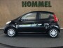 Peugeot 107 1.0-12V Sublime - ORIGINEEL NEDERLANDSE AUTO - AFKOMSTIG VAN 1E EIGENAAR - AIRCO - TOERENTELLER - AUDIO PEUGEOT - ELEKTRISCHE RAMEN VOOR - HOMMEL ONDERHOUDEN - LAGE KILOMETERSTAND - VERKEERT IN MOOIE STAAT - POPULAIR MODEL - RESERVEWIEL