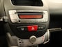 Peugeot 107 1.0-12V Sublime - ORIGINEEL NEDERLANDSE AUTO - AFKOMSTIG VAN 1E EIGENAAR - AIRCO - TOERENTELLER - AUDIO PEUGEOT - ELEKTRISCHE RAMEN VOOR - HOMMEL ONDERHOUDEN - LAGE KILOMETERSTAND - VERKEERT IN MOOIE STAAT - POPULAIR MODEL - RESERVEWIEL