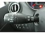 Renault Captur TCe 90 Intens | Climate Control | Cruise Control | Parkeersensoren achter |