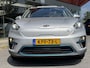 Kia Niro EV e-Niro ExecutiveLine Sky 64 kWh | SOH: 93,9% | 3 Fase | Warmte pomp | Schuifdak | Adaptive CC | LED | Climate |