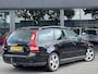 Volvo V50 2.4i Momentum | Nieuw binnen | Airco | Cruise | Trekhaak