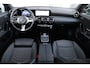 Mercedes-Benz A-klasse 180 Star Edition | 136PK | Led | Distronic | Widescreen | Stoelverwarming | Leder | Clima | Camera | NL-Auto | 2024.