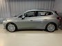 BMW 2-Serie Active Tourer 225e xDrive Luxury Line 17"/Leder + memory/Panoramadak/Camera/Apple Carplay & Android Auto
