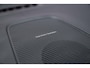 Volvo XC60 2.0 T6 Plug-in hybrid AWD Ultra Dark | SOH 99% | Panoramadak | Luchtvering | Trekhaak | Head-Up Display | 360° Camera | Harman/Kardon Audio | Sportstoelen | Lichtmetalen Velgen 20 inch | Elektrische Achterklep | Parkeersensoren