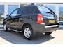 Hyundai Tucson 2.0i Style, Climate, Cruise, Elek. ramen V+A Prijs is Rijklaar inclusief 6 Maanden Garantie