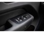 Volvo XC60 2.0 T6 Plug-in hybrid AWD Plus Dark | Facelift | Head-Up | Panoramadak | Trekhaak | 360 Camera | All-Season Banden | Google | Stoel en Stuurverwarming |