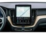 Volvo XC60 2.0 T6 Plug-in hybrid AWD Plus Dark | Facelift | Head-Up | Panoramadak | Trekhaak | 360 Camera | All-Season Banden | Google | Stoel en Stuurverwarming |