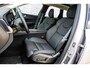 Volvo XC60 2.0 T6 Plug-in hybrid AWD Plus Dark | Facelift | Head-Up | Panoramadak | Trekhaak | 360 Camera | All-Season Banden | Google | Stoel en Stuurverwarming |